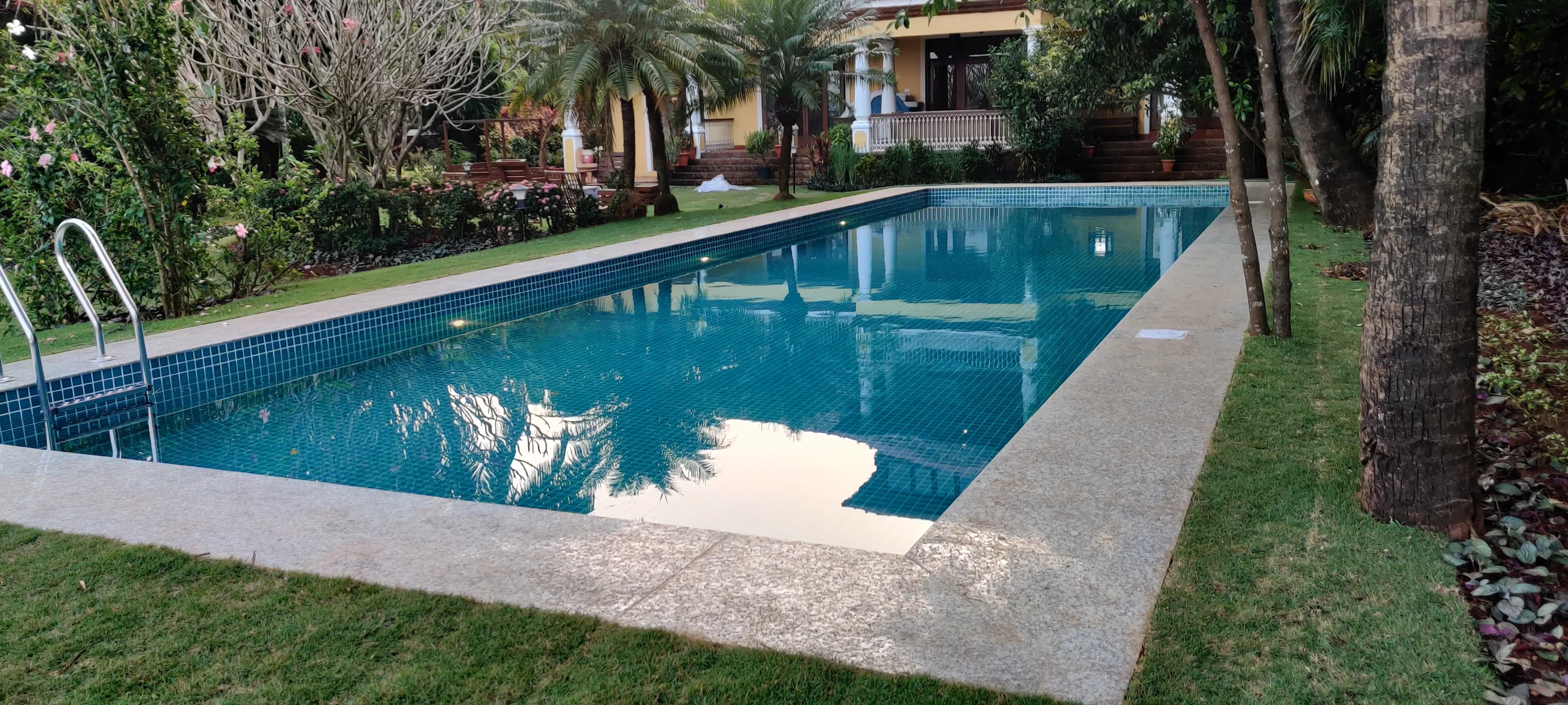 Luxury swimming pool
