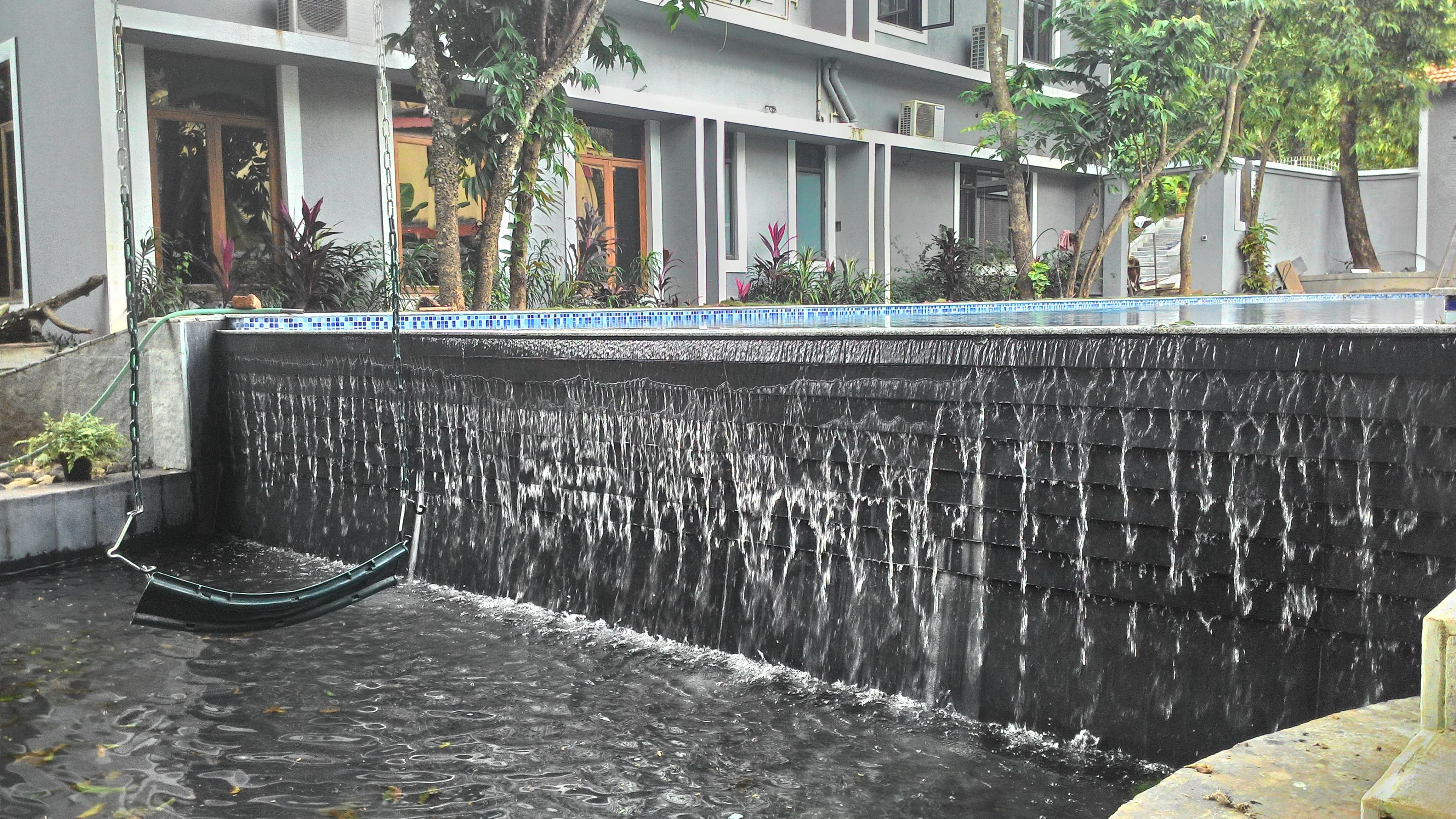 Dazzling Pools project