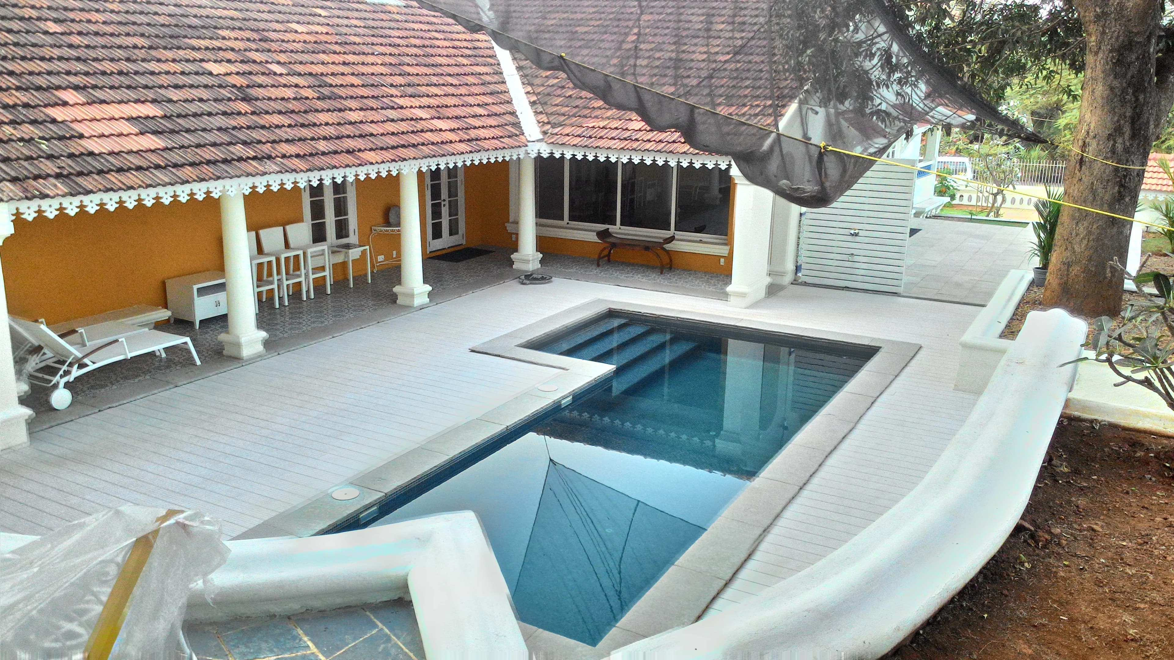 Dazzling Pools project