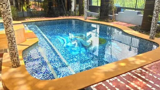 Dazzling Pools project