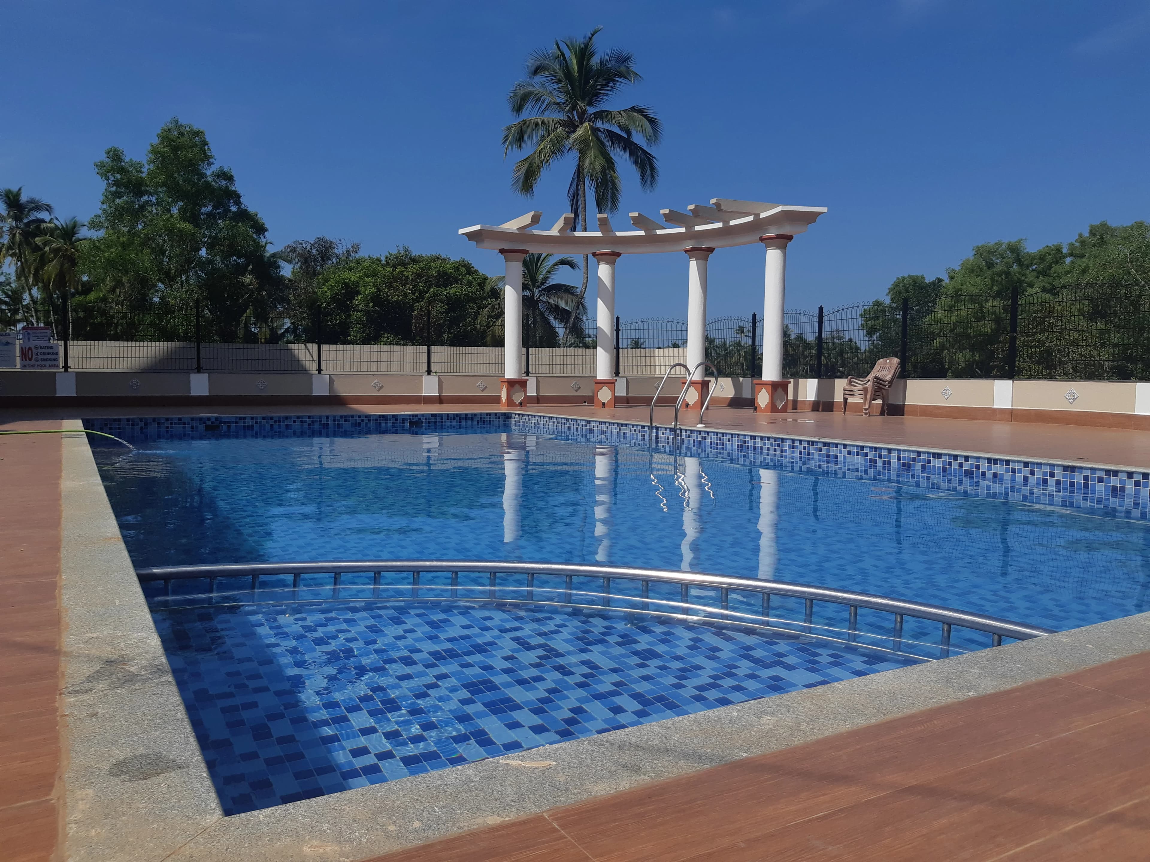 Dazzling Pools project